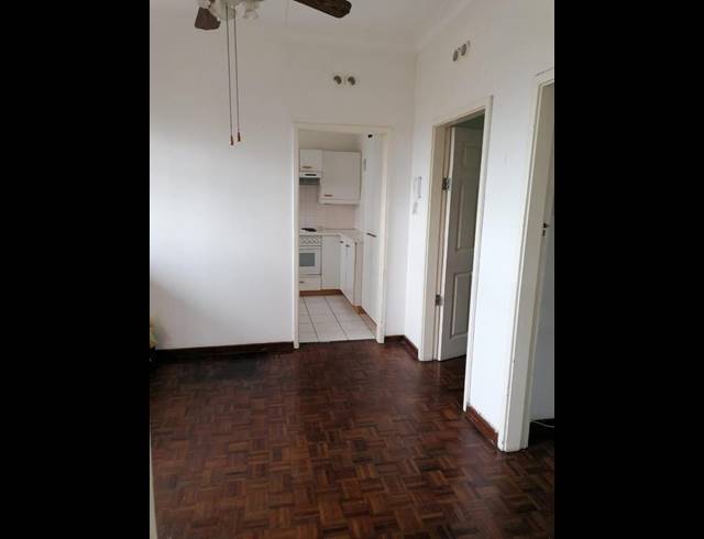 1 BEDROOM APARTMENT FOR SALE IN GLENWOOD